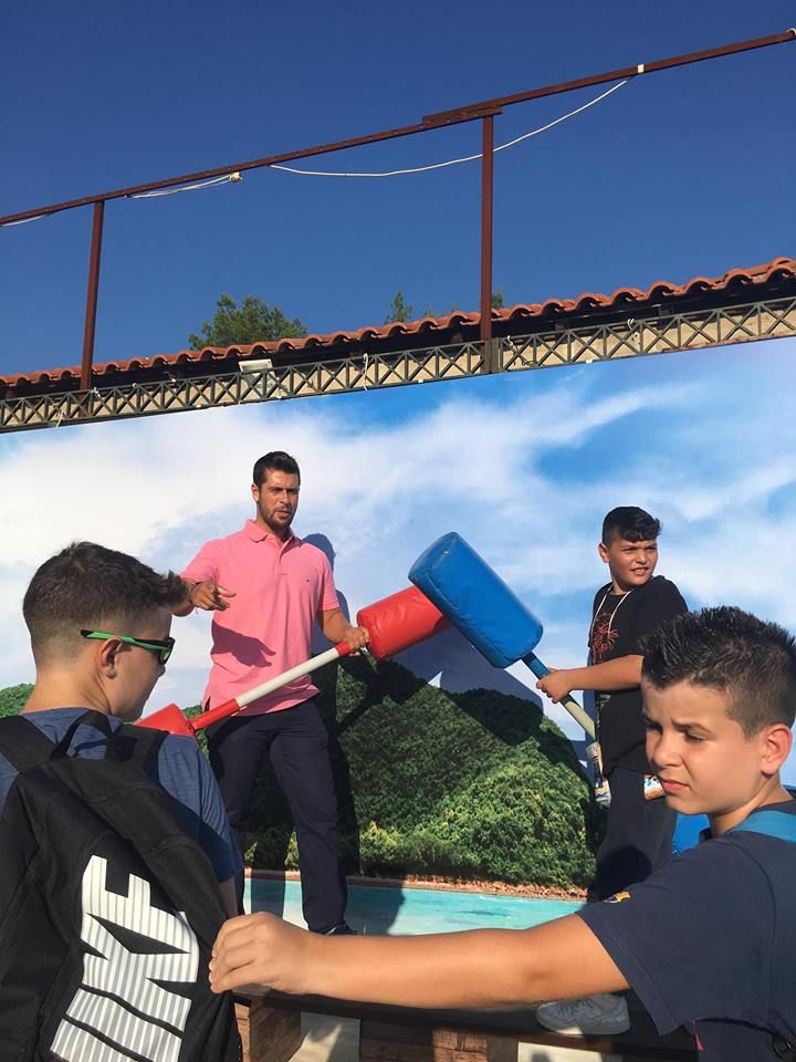 37015843 10211342295942345 3582228803352526848 n