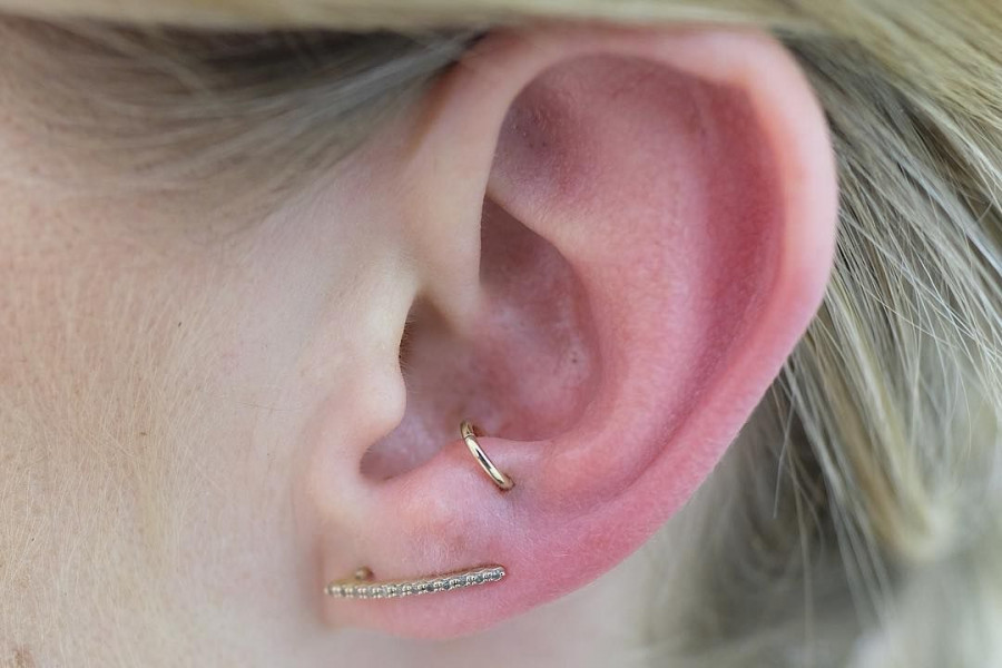 piercing aution anti tragus