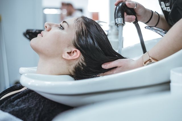 delta spoudes kommwtikis