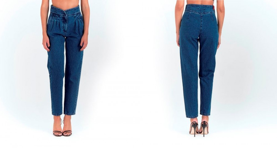 CHRSTINA SALT AND PEPPER