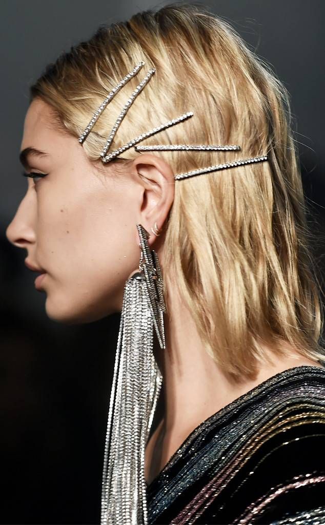 rs 634x1024 180215112132 634 Hailey Baldwin Zadig Voltaire Hair CLips.jl.021518