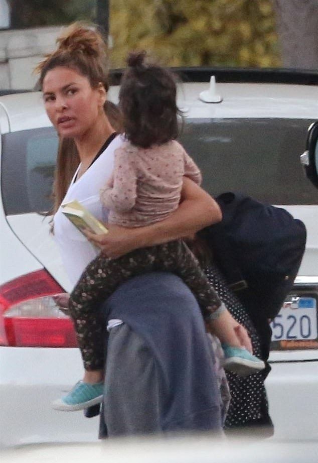 4512486 6201291 image a 26 1537787615394