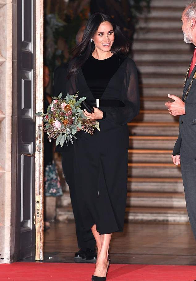 4592020 6214787 image m 10 1538067124374