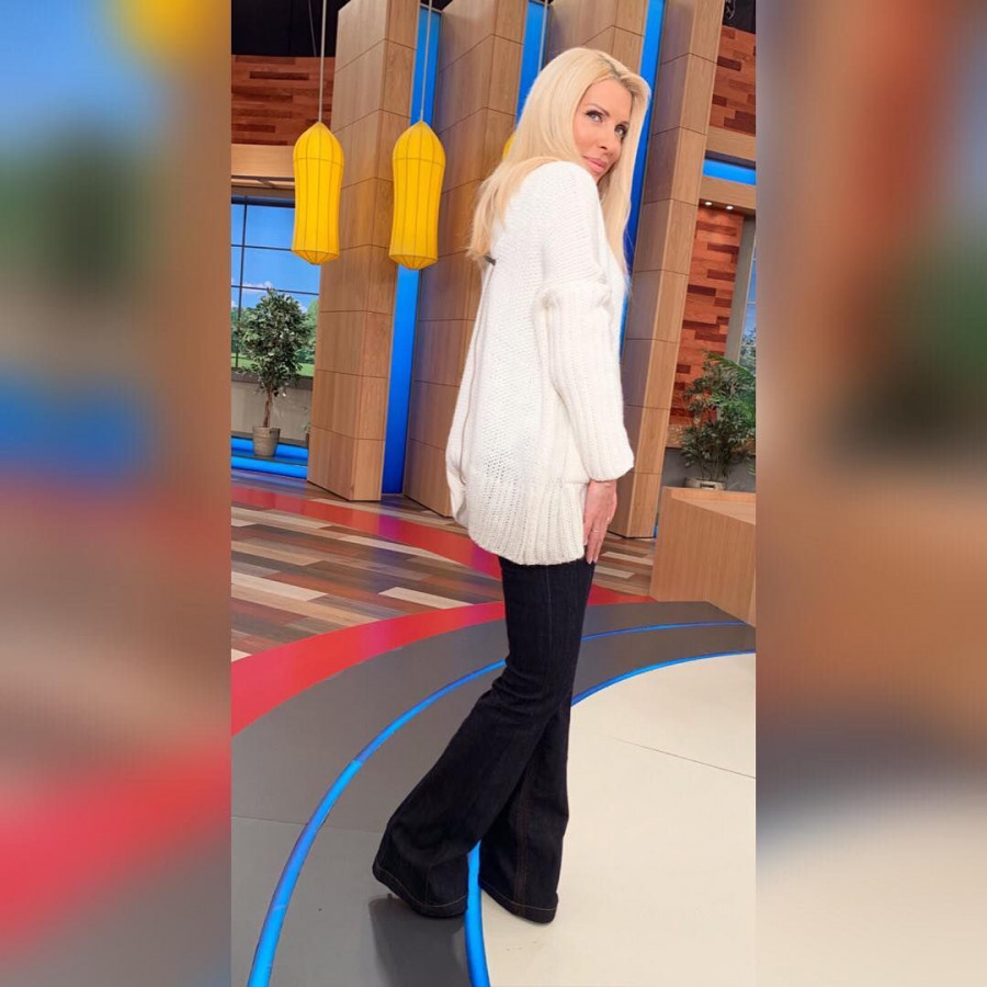 elenimenegaki 49385869 109457050162861 4378681082582326576 n