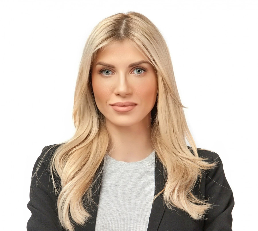 sandy koutsostamati ekloges