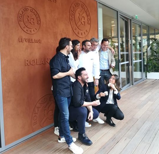 62534608 385083339018816 2017961852557852672 n