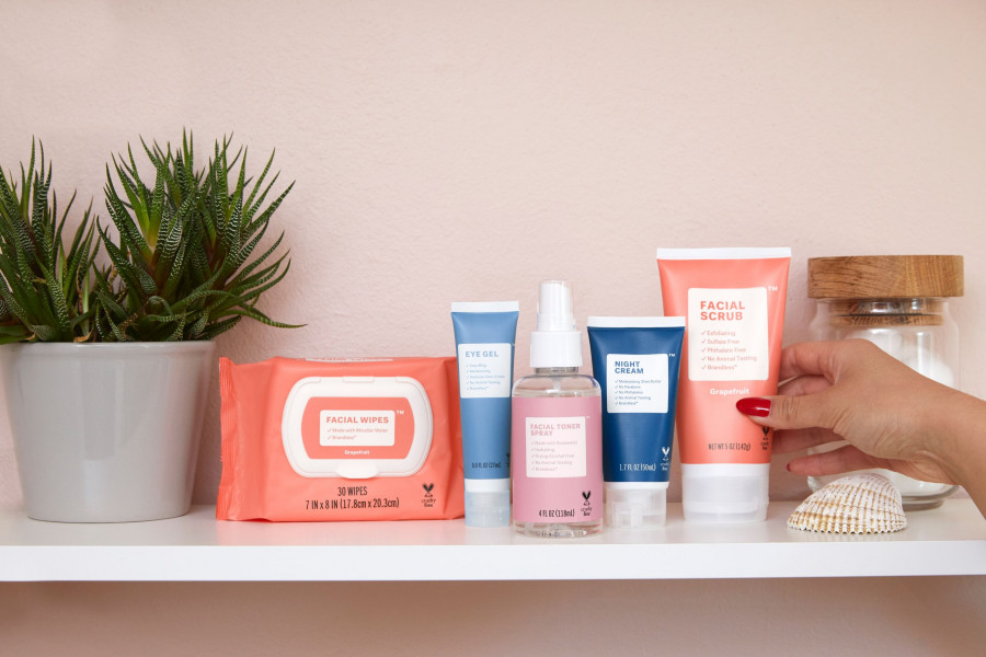 brandless dQ b1I6xm3Q unsplash