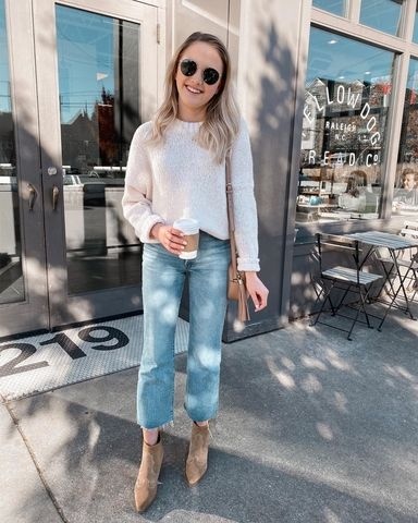 overdressedandblonde 75098628 419073915666966 3687288831230386293 n