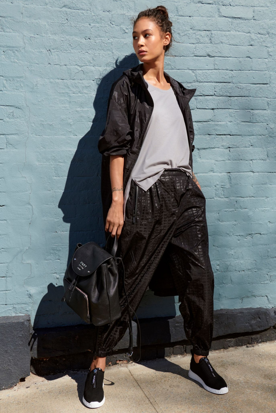 DKNY SS20 EDITORIAL 07 RGB150