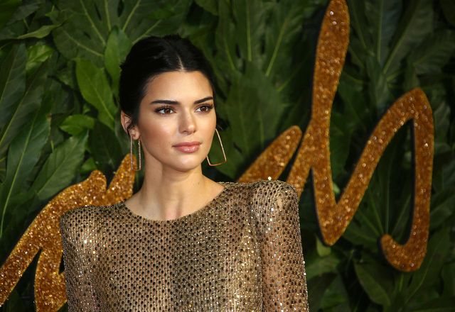 Kendall Jenner makigiaz