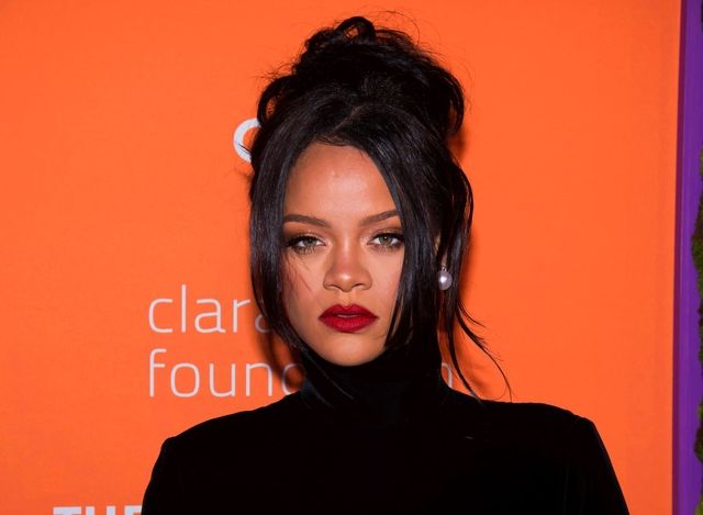 rihanna make up tips