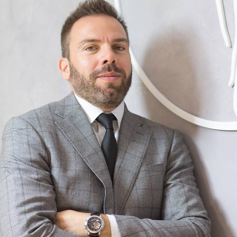 emminus editorial photo 2