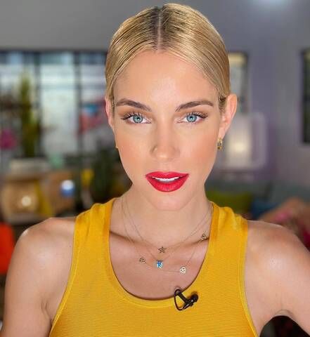 doukissa nomikou summerish makigiaz