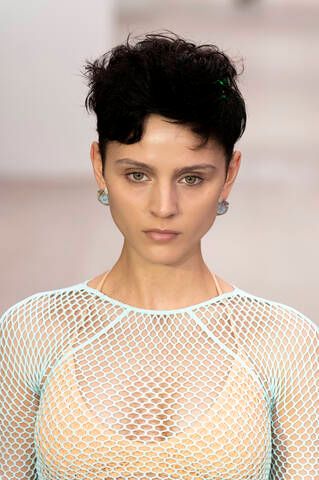 pixie cut trend