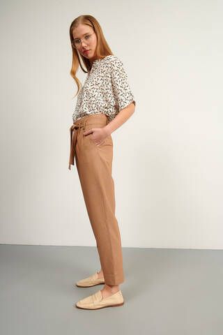 ψηλόμεσο παντελόνι