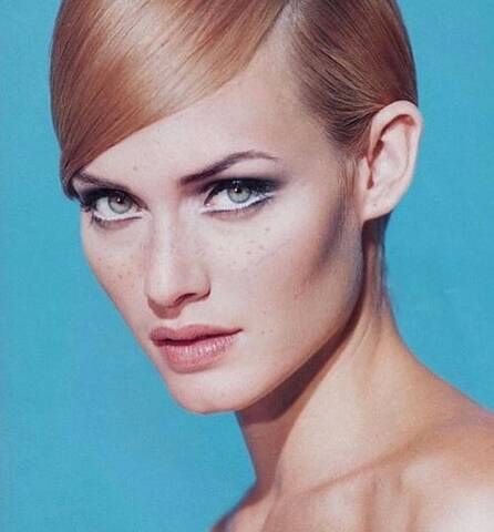 leuko molivi eswteriki gwnia