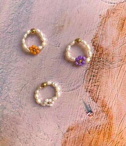daisy rings