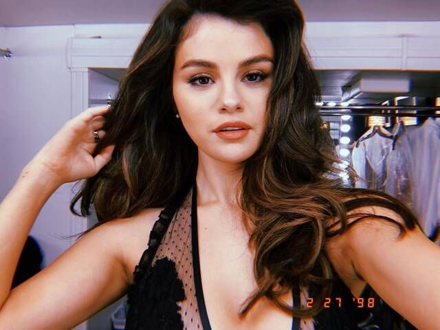 selena gomez ugeia6