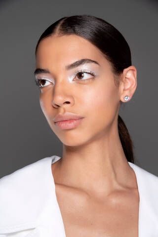 lefki skia gia kastanes