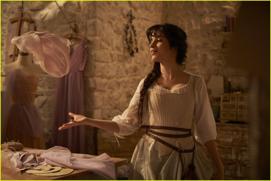 cinderella teaser 01