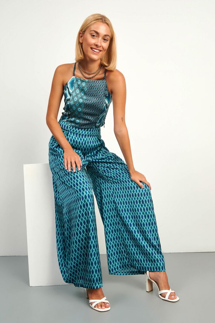 pantelonia kalokairi