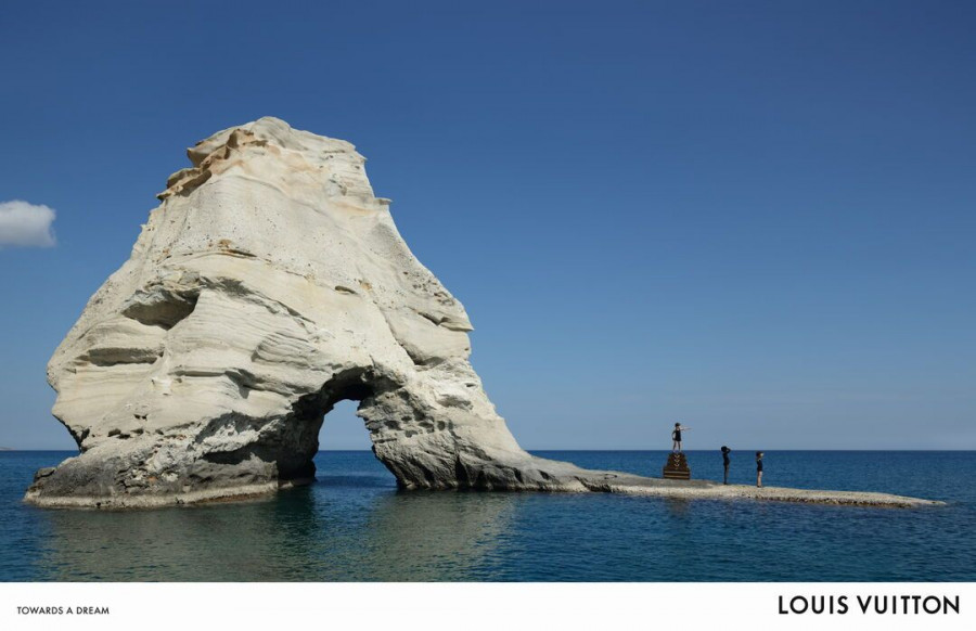 louis vuitton milos5