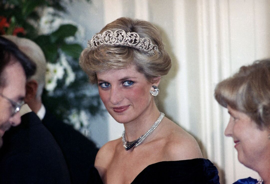 princess diana megxit8