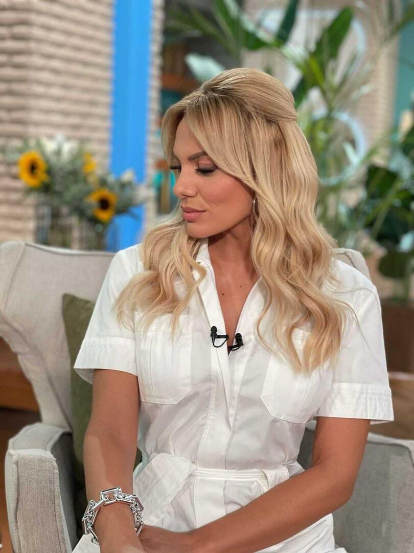 maleskou total white1