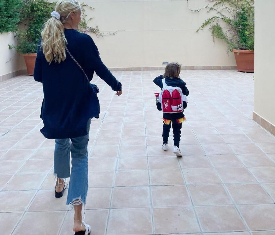 doykissa savvas sxoleio