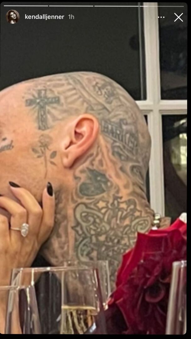 arravonas kourtney 2