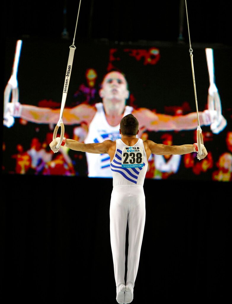 petrounias dilosi metoo