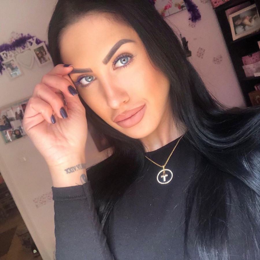 Post from christyboo 7rd2xo