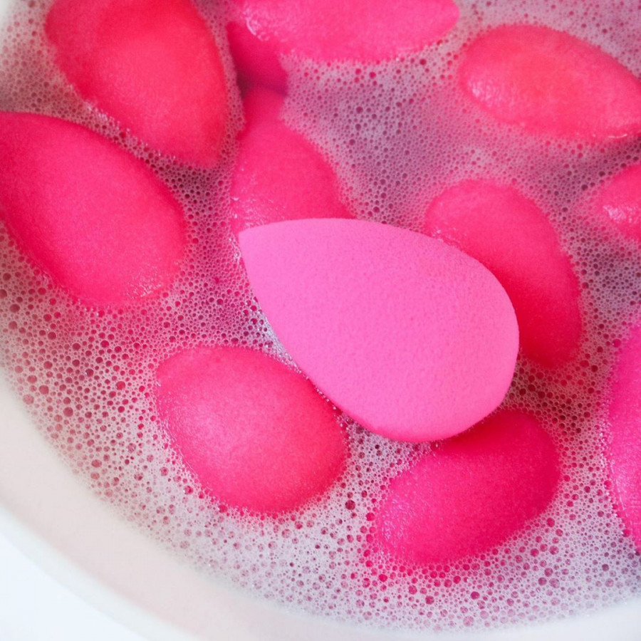 beautyblender 72690742 263657294594975 6339274446540004784 n