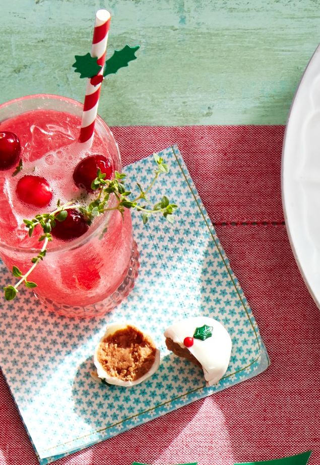 cranberry gin fizz