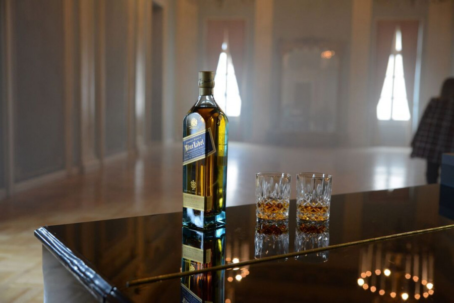 JOHNNIE WALKER BLUE LABEL 1