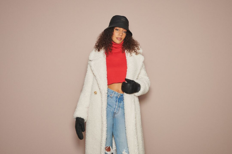 LARGE H21 W PUFF YEAH MITTEN 20937 BLK FABRIC BUCKET HAT 20045 BLK AC H