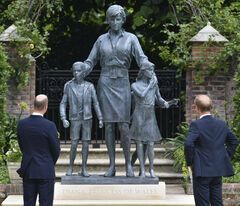 agalma diana harry william