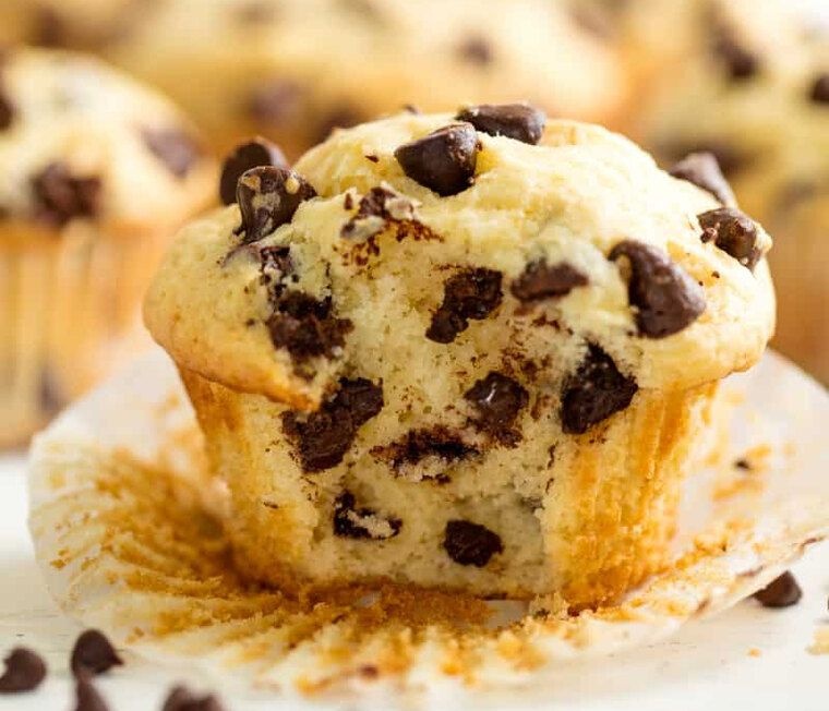 chocolate chip muffins
