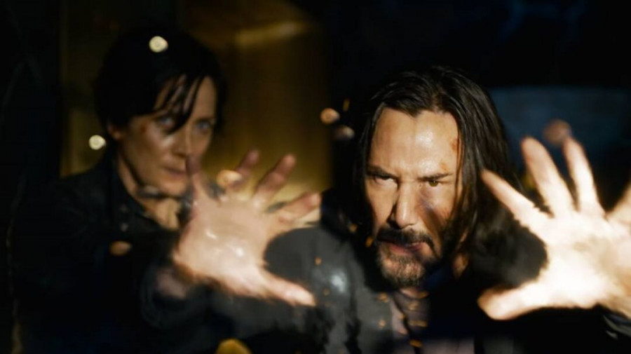 matrix resurrections review2