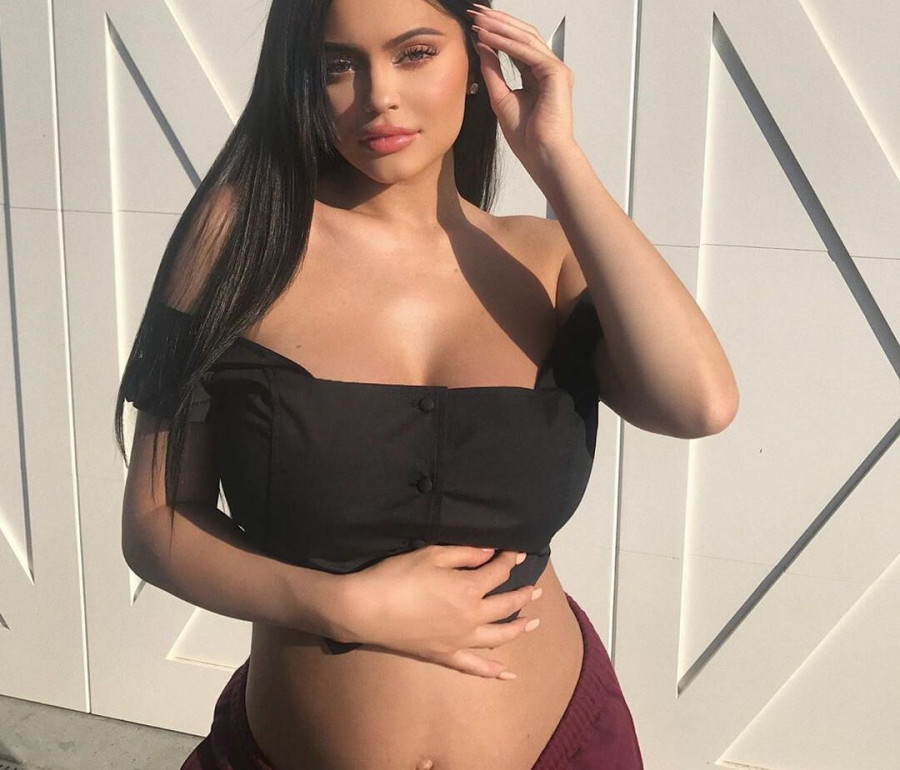 kylie egkios2