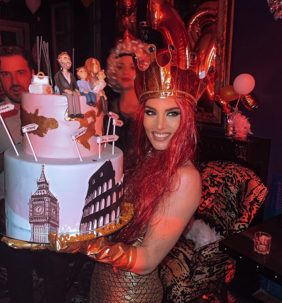 athina oikonomakou 3