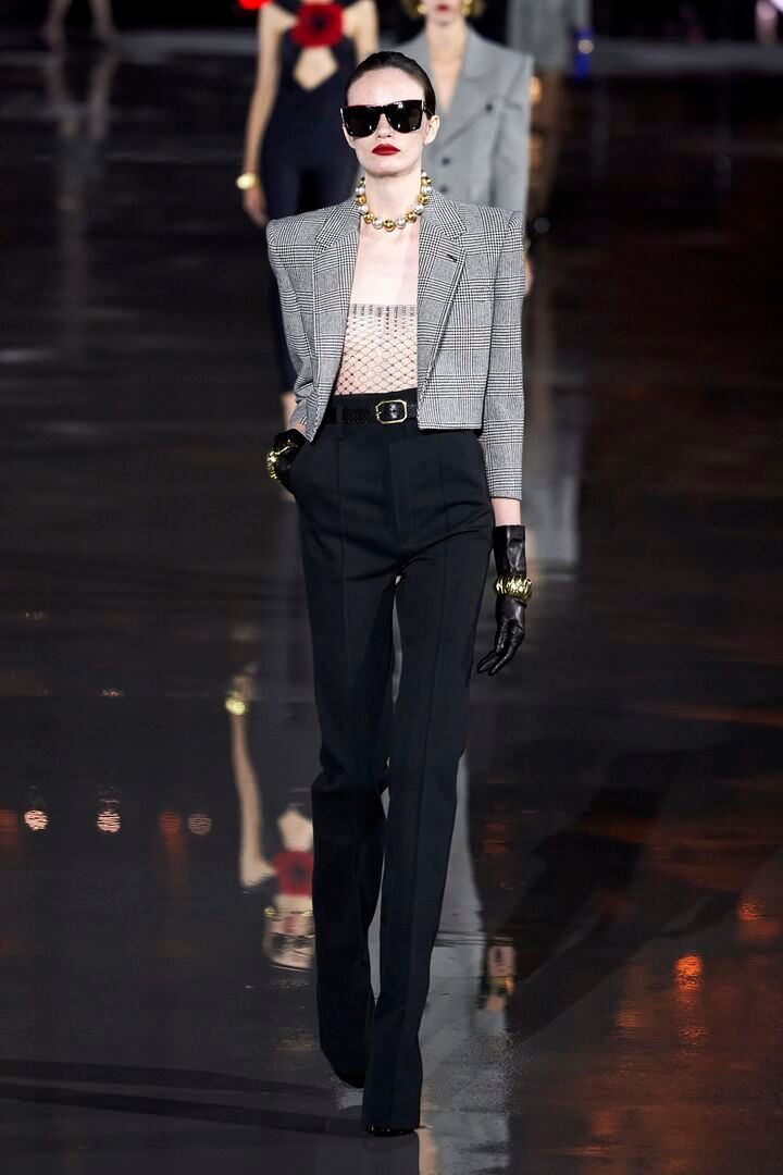 Saint Laurent S22 017