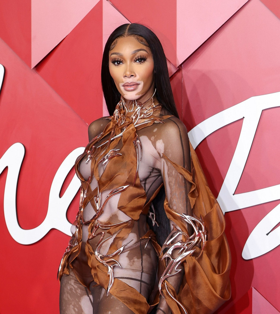 Britain Fashion Awards 22