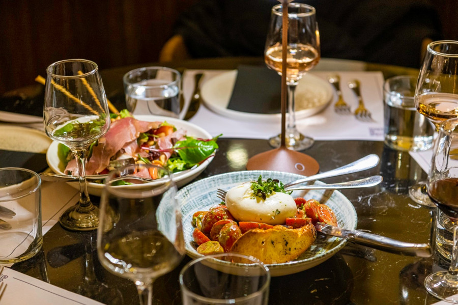 artemis_athens_bistrot_dishes