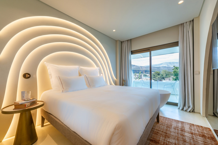 Brown Hotels / Elastic Architects / © Pygmalion Karatzas