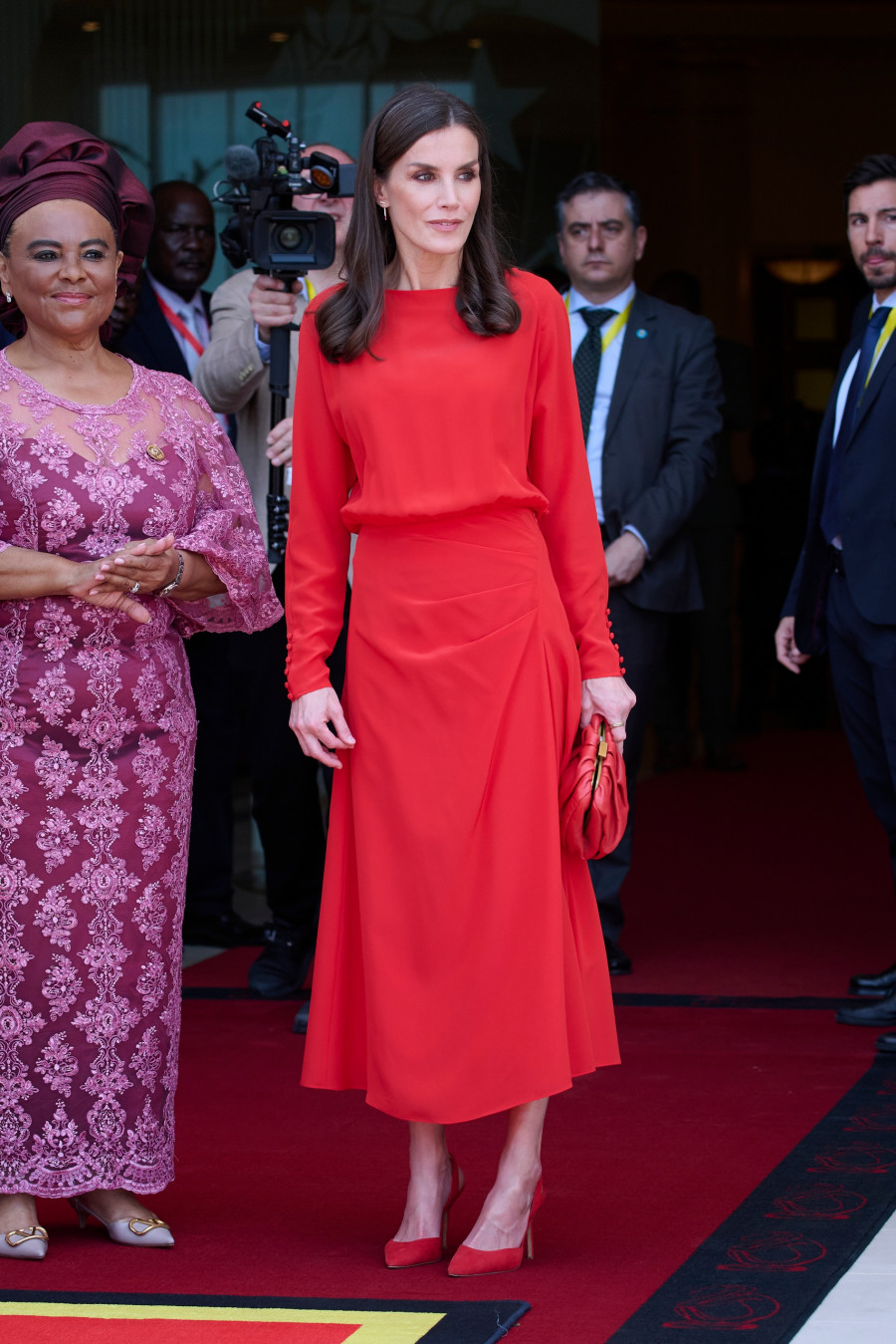 Visit To The National Assembly - Spanish Royals Visit Angola