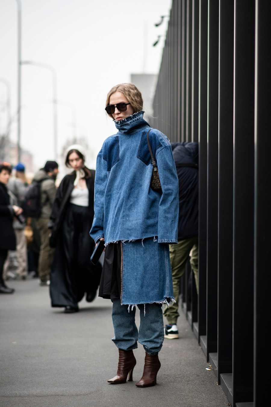 skirt_over_pants-(5).jpg