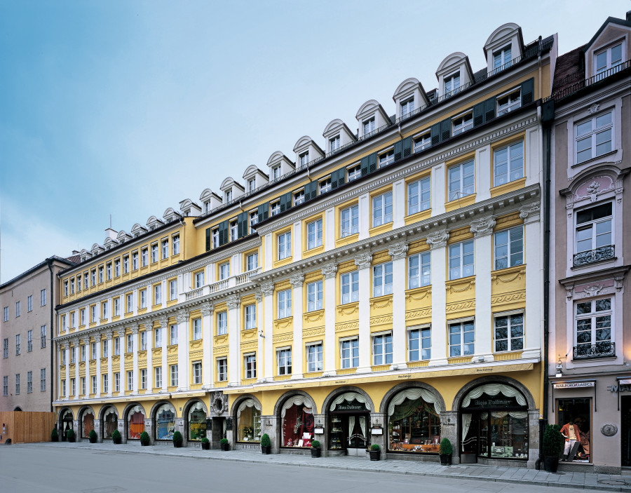 Dallmayr_Facade(1).jpg