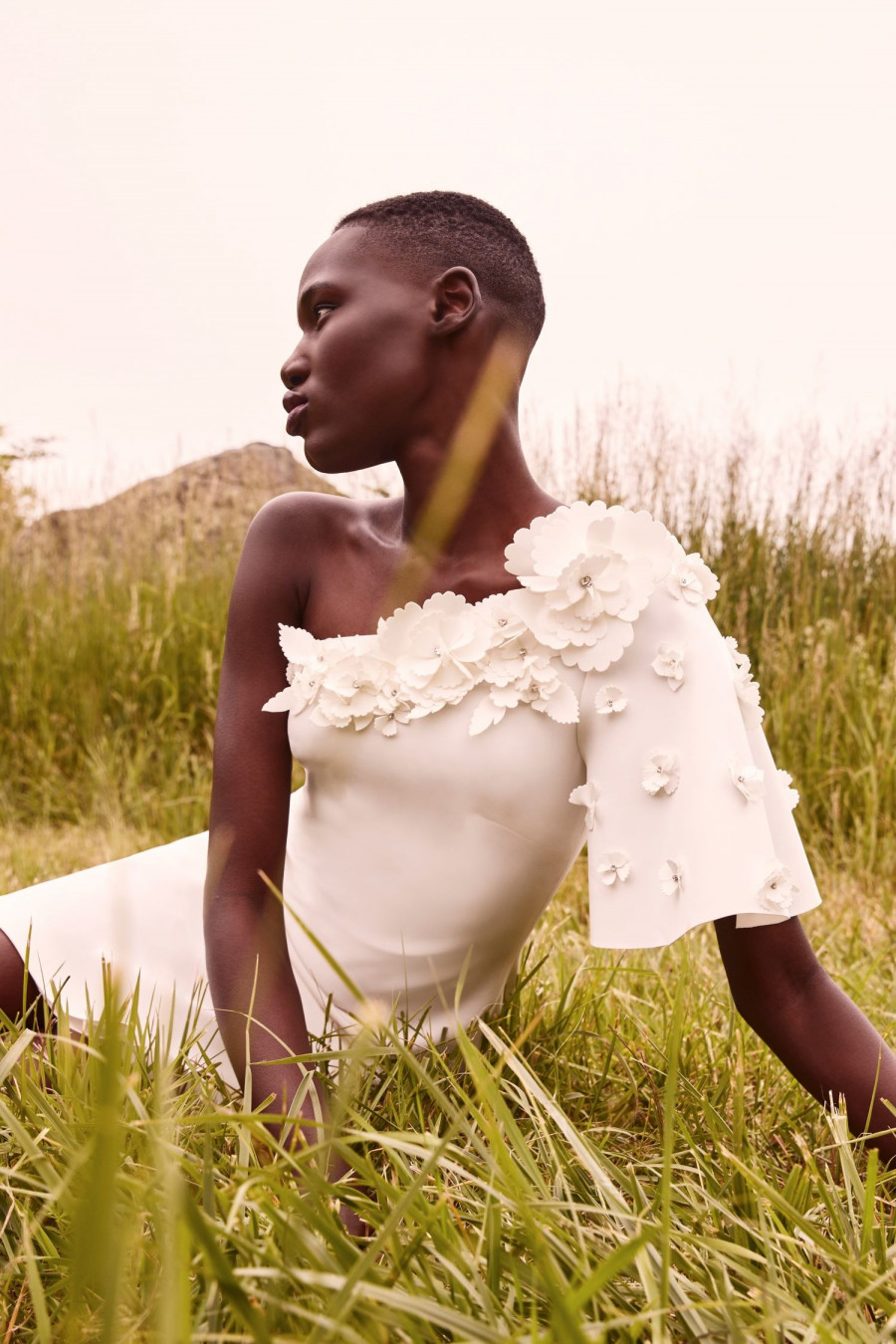 Badgley-Mischka-Resort-PO-S24-008.jpg