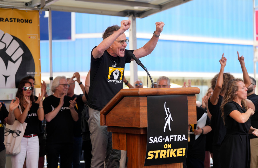SAG-AFTRA 